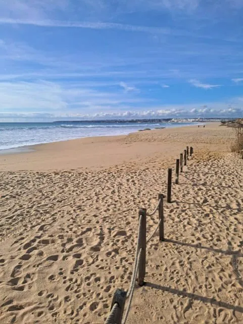 Haushaltsunterstützung an der Algarve gesucht